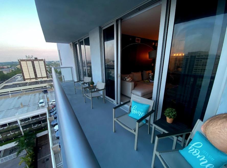 Beachwalk 1B-1B Apmt Amazing View 12A ฮาลลันเดลบีช ภายนอก รูปภาพ